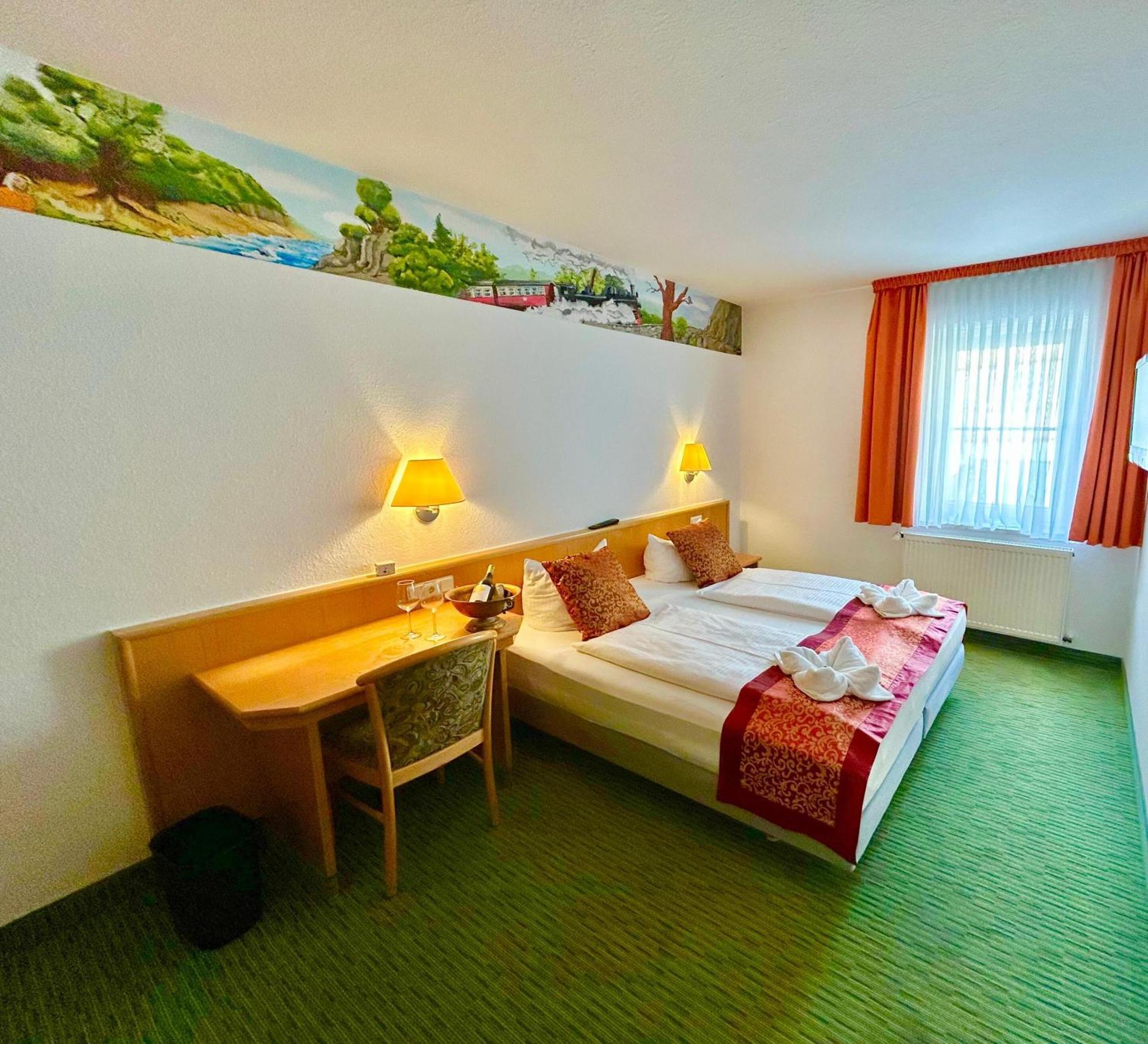 Hotel Domschatz 크베들린부르크 외부 사진
