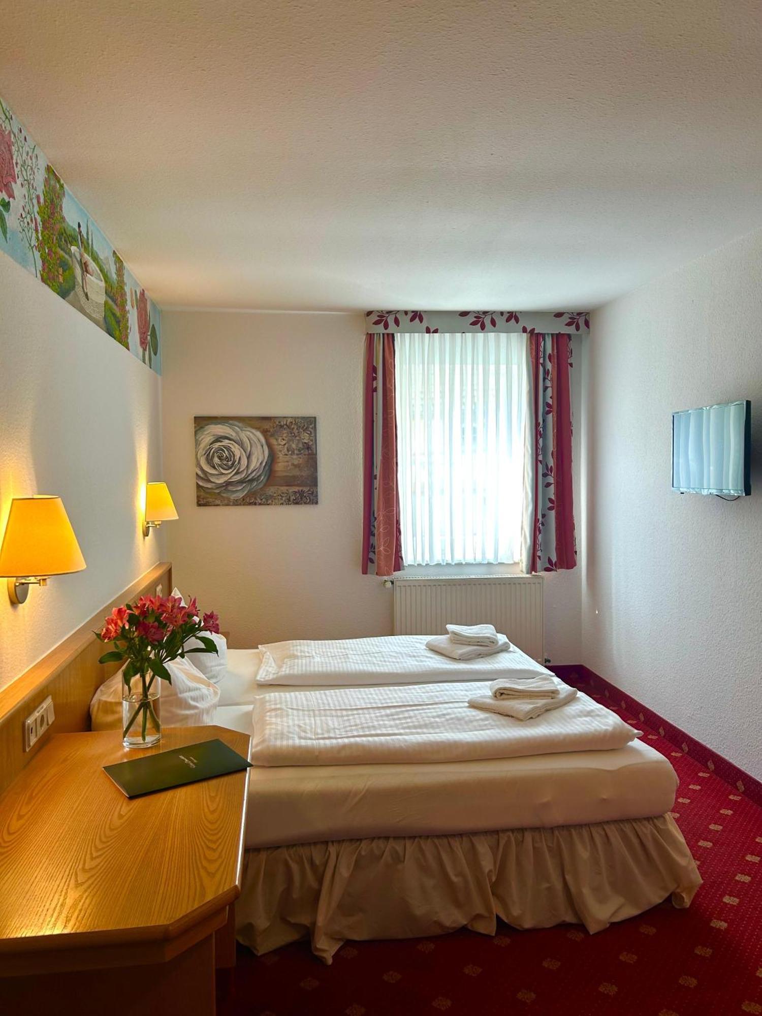 Hotel Domschatz 크베들린부르크 외부 사진