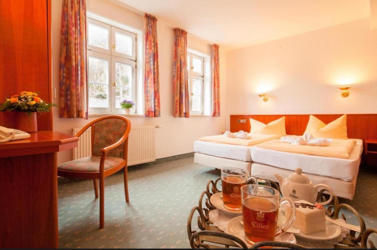 Hotel Domschatz 크베들린부르크 외부 사진
